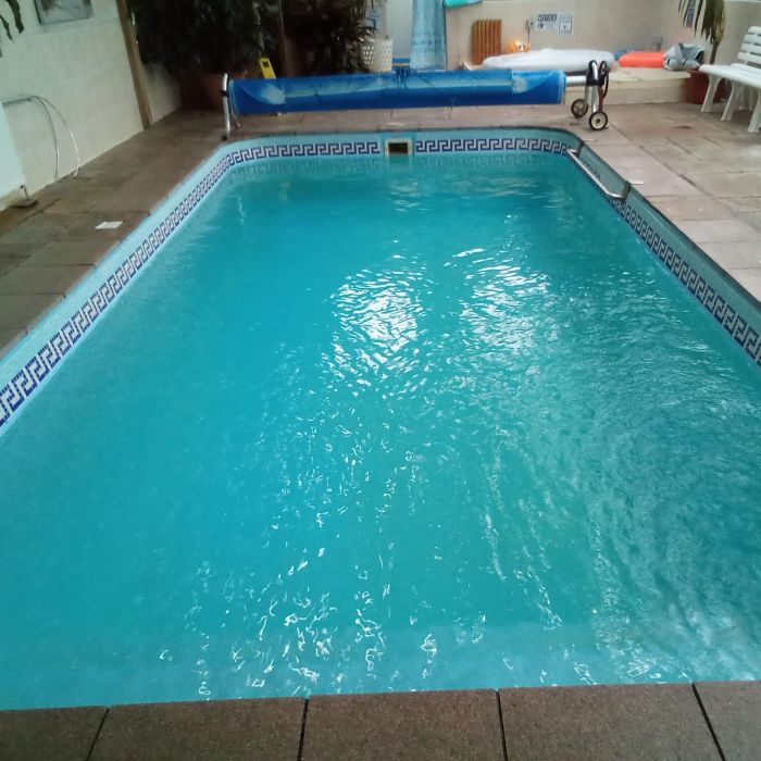 Moss road Pool