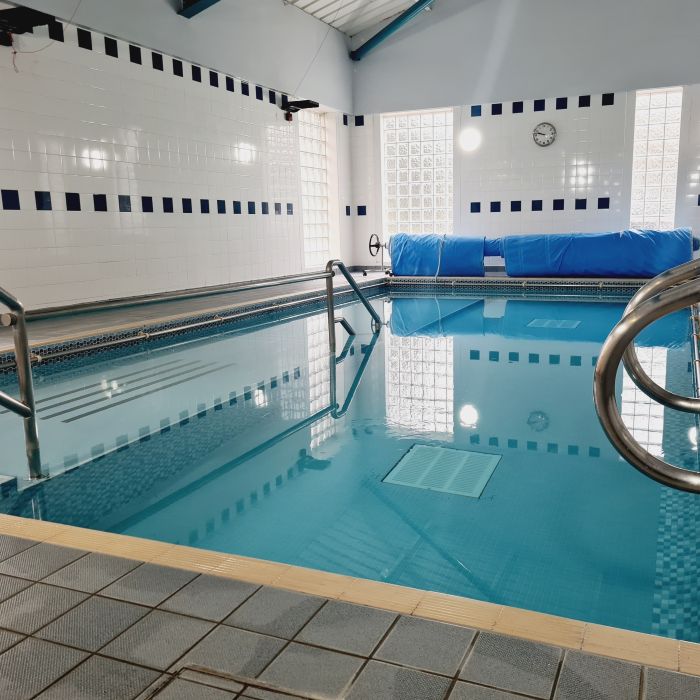 Pictor Academy Pool